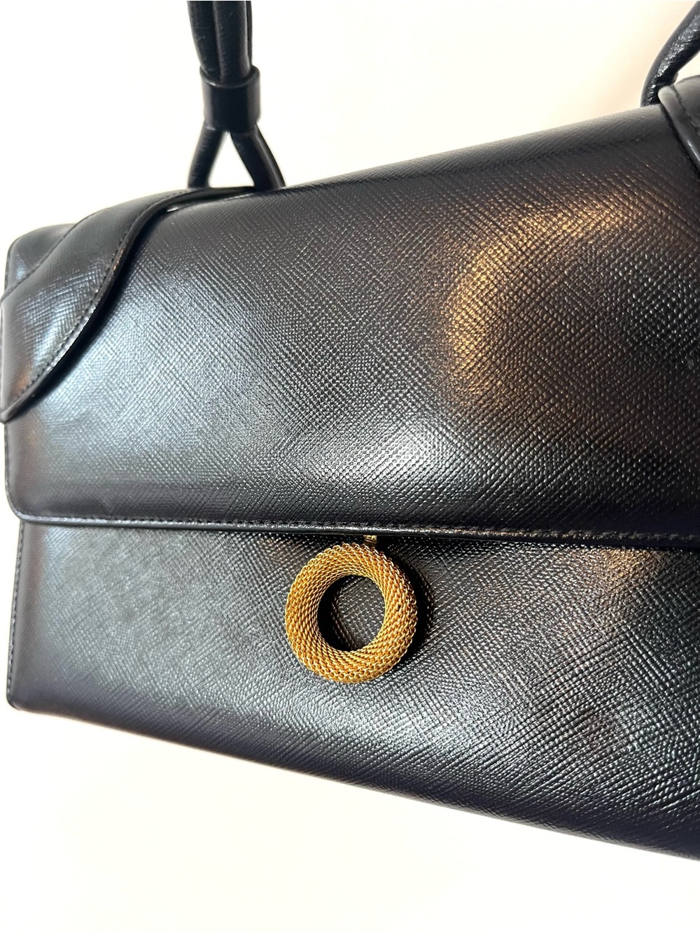 Vintage Bienen Davis Classic Black Structured Leather Bag with Gold Accents - Picture 10 of 13